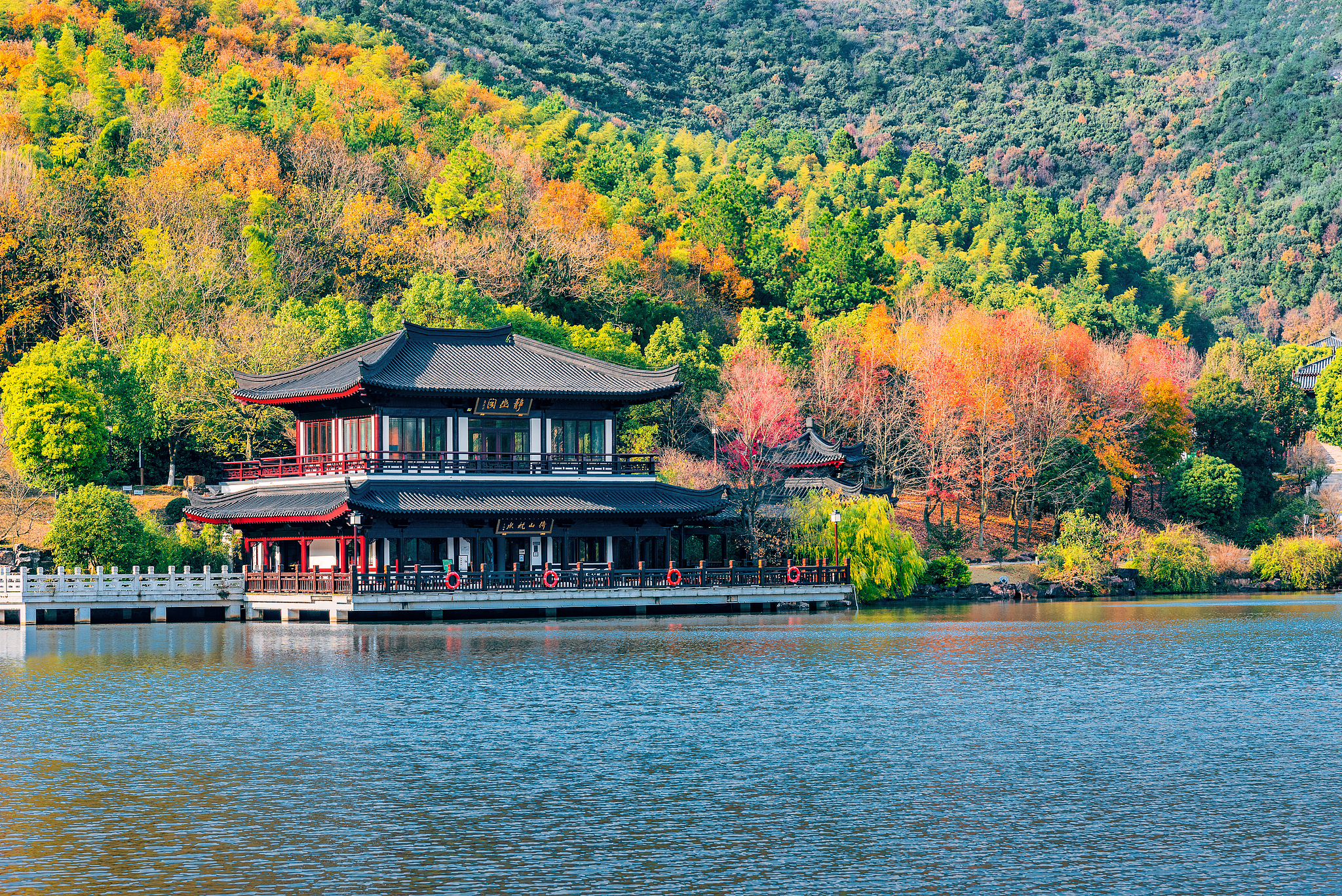 穹窿山