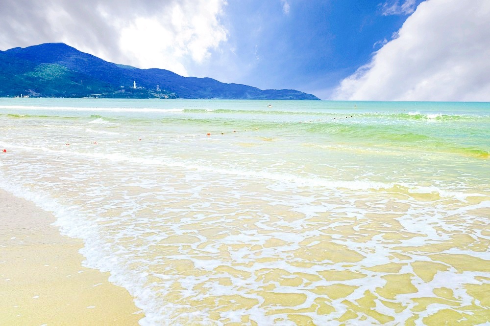 山水海滩