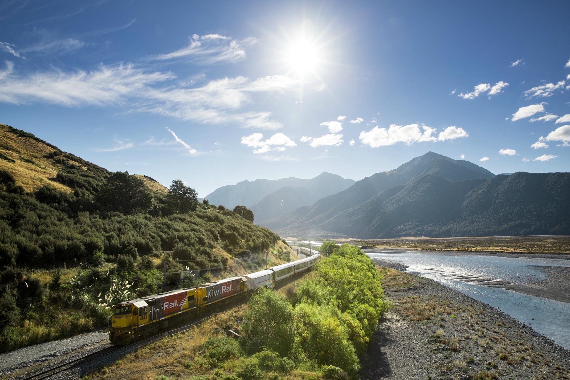 高山景观火车