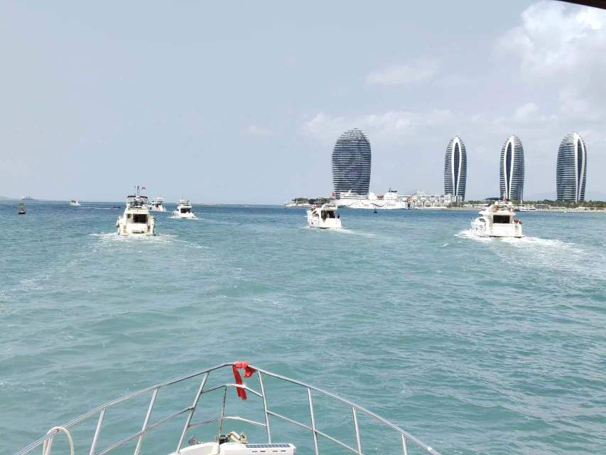 三亚藤海湾疍族文化村户外运动中心