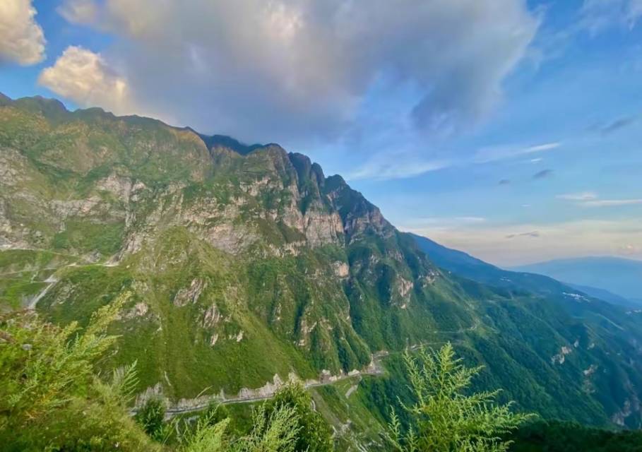 东川森林公园