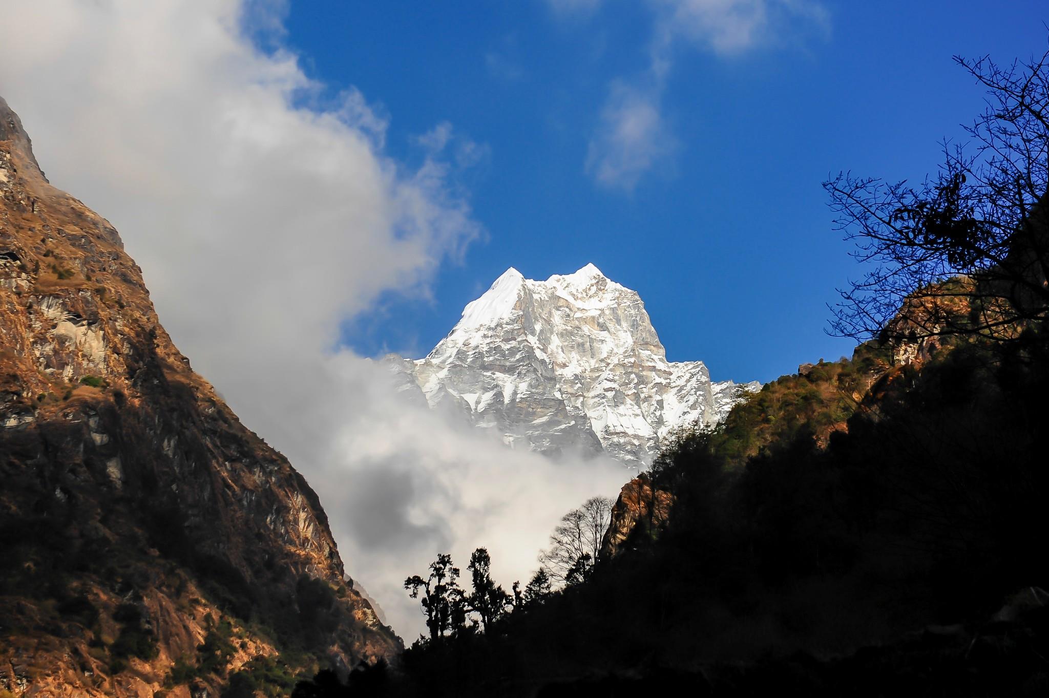 印度金三角+尼泊尔喜马拉雅高山峻景10日游