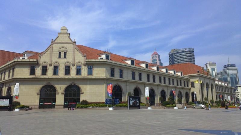 青岛崂山+海阳+烟台+大连棒棰岛一高一飞6日跟团游 邂逅鲁辽 T山东