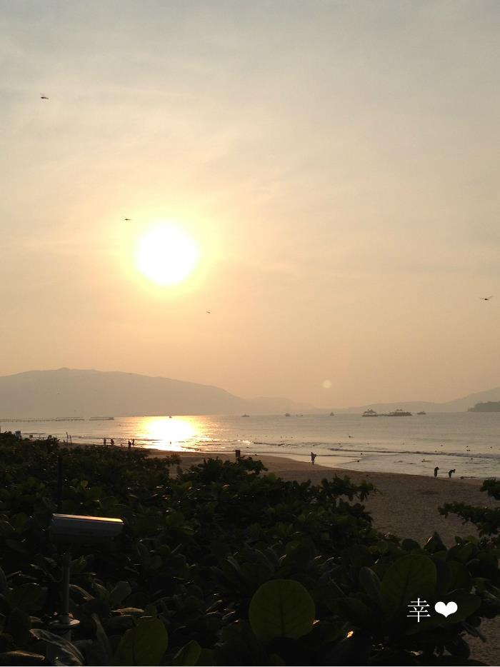 海南三亚双飞5天跟团游 爸妈乐 H海南