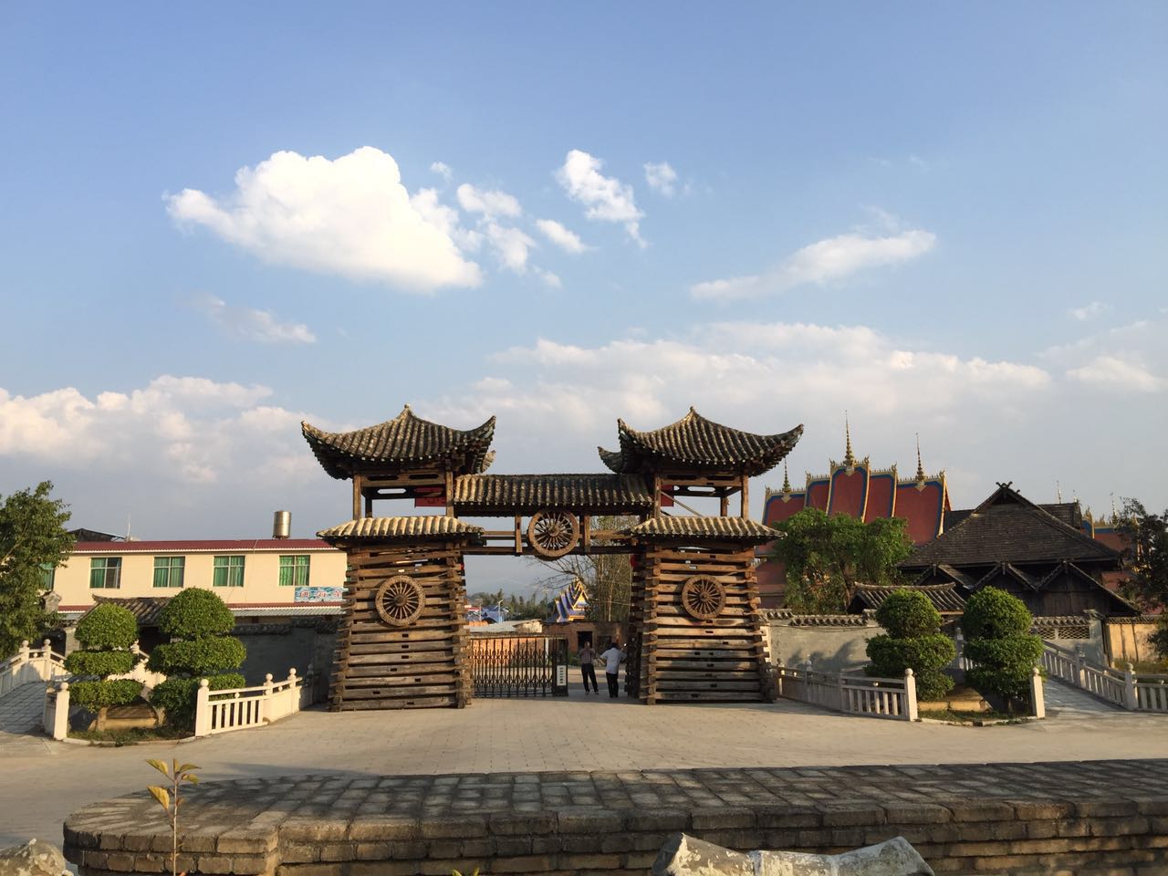 【版纳纯玩】昆明抚仙湖+普洱+版纳双飞6日游